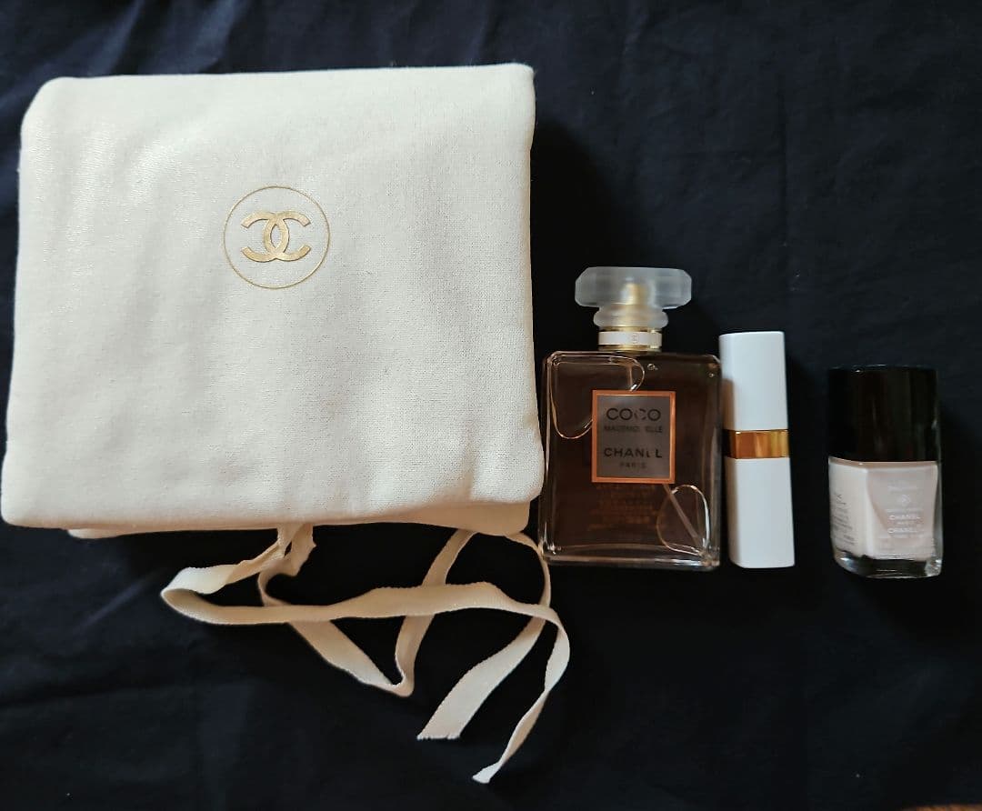 値下げ！CHANEL ココマドモアゼルシークレットルックコフレ