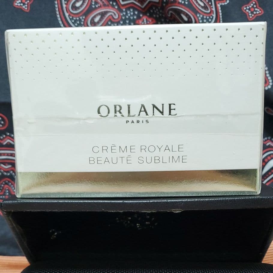 早い者勝ちです。オルラーヌ クレームロワイヤル ボーテサブライム 110ml