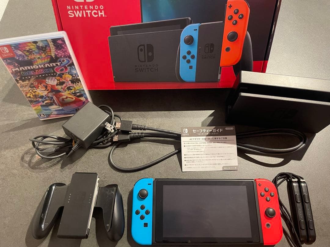 【美品】Nintendo Switch 本体 マリオカート8 ソフト付き