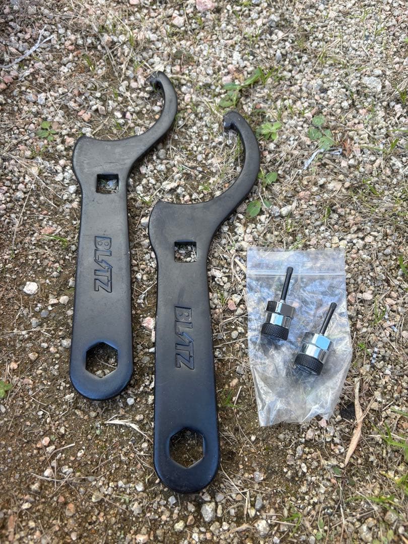 ブリッツ車高調　レクサスCT ZWA10 BLITZ DAMPER ZZ-R