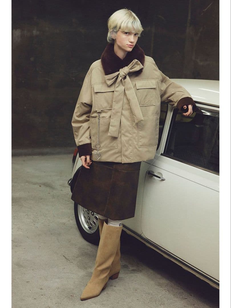 今期 新作 FUR FUR パデットボウタイワークブルゾン BEG ブルゾン