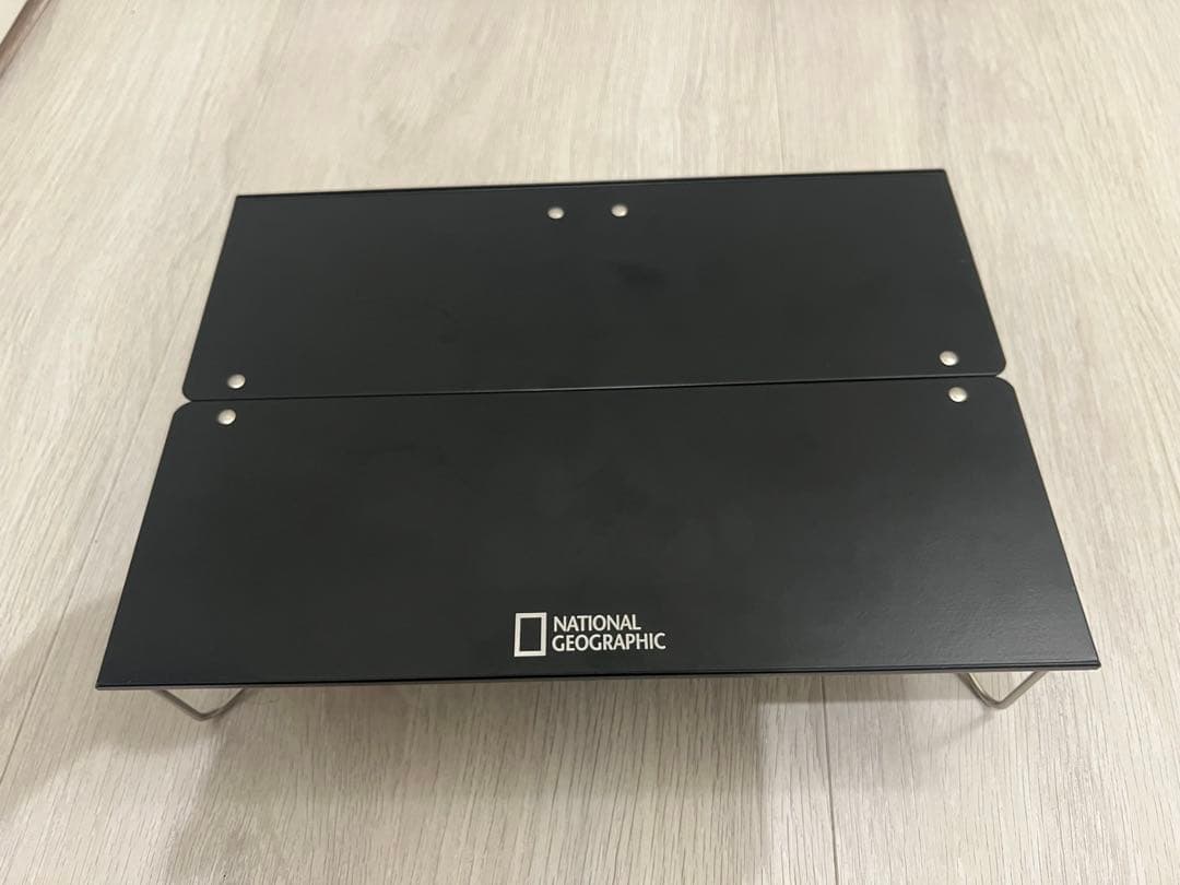 National Geographic 折りたたみテーブル 黒