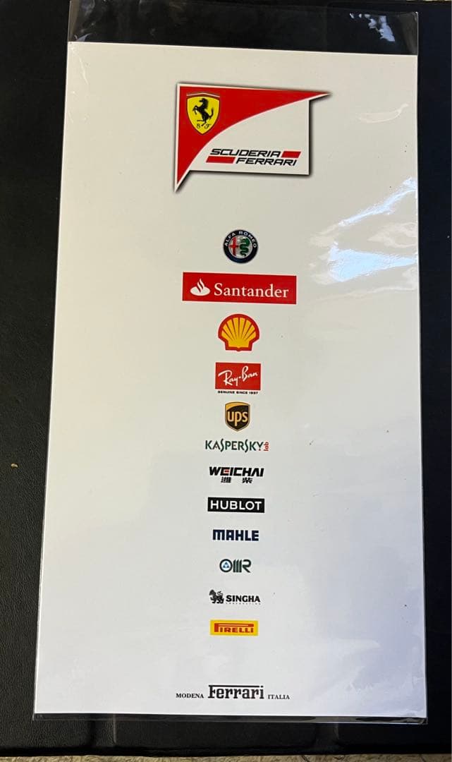 2017年F1 ドライバーズカード 直筆サイン入り キミ ライコネン フェラーリ