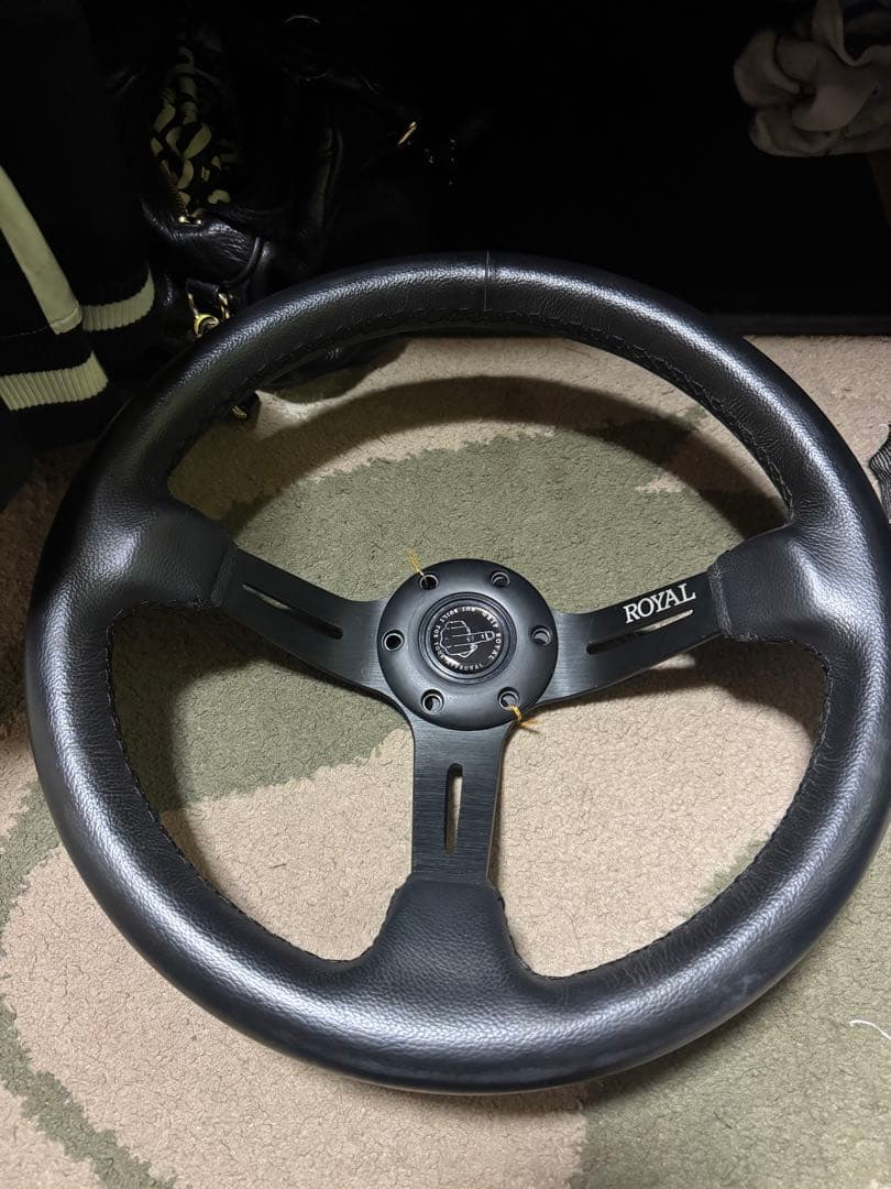 GRIP  350mm ディープコーン ステアリング