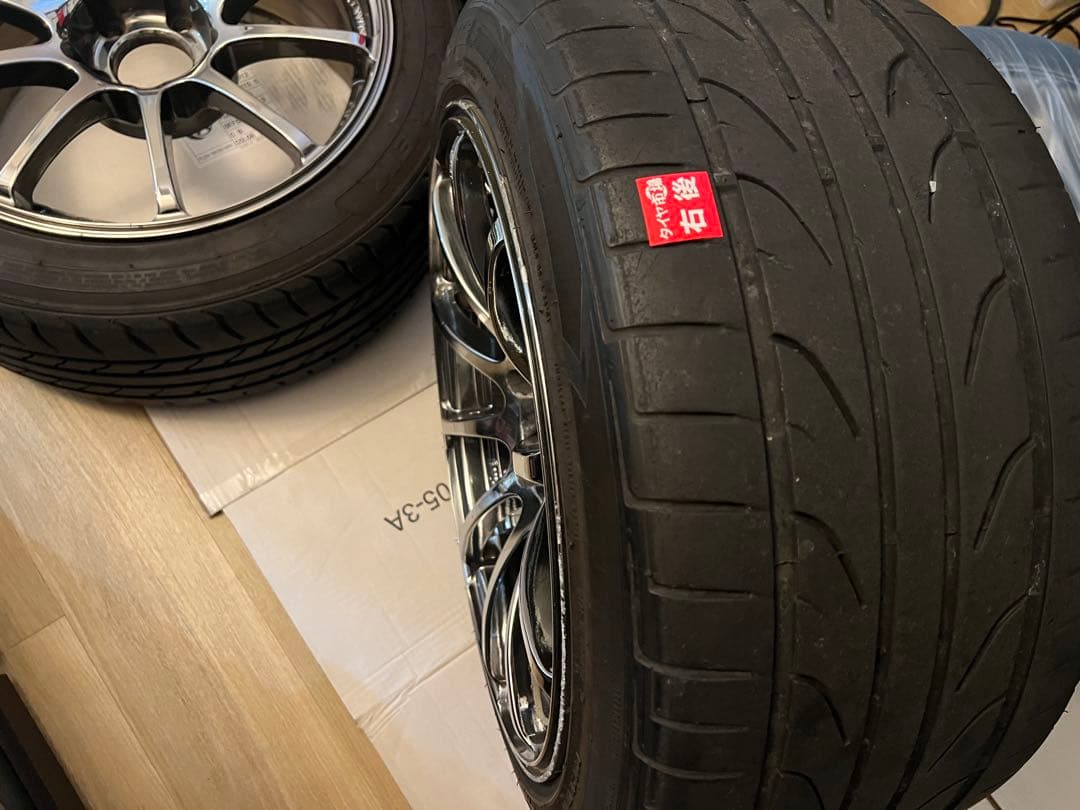 ADVAN Racing RS 17インチホイール・タイヤ4本セット