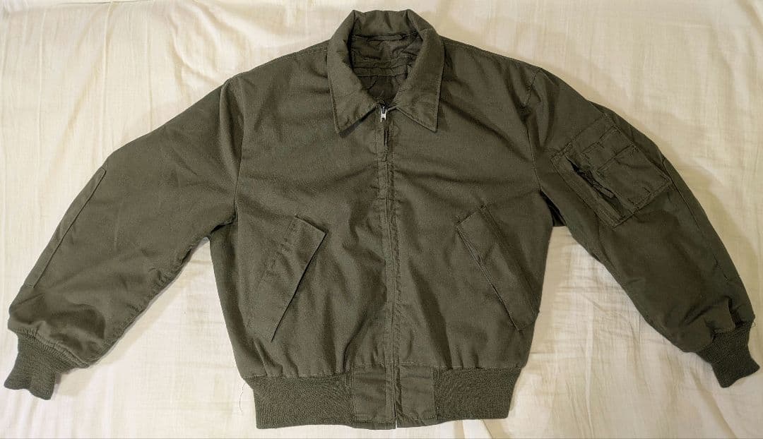 アメリカ軍 CVC タンカースジャケット Medium Short