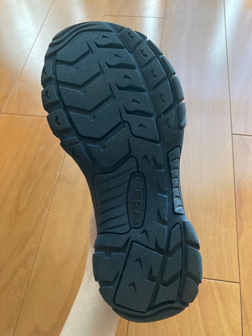 KEEN　ニューポート　H2　28cm　トリプルブラック