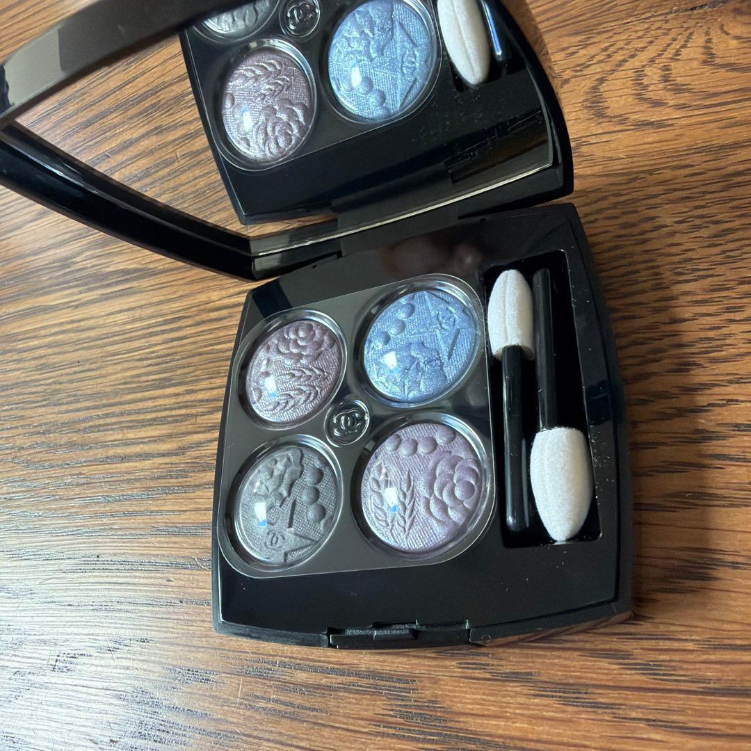 シャネル　レキャトルオンブル397 ニュイアストラル