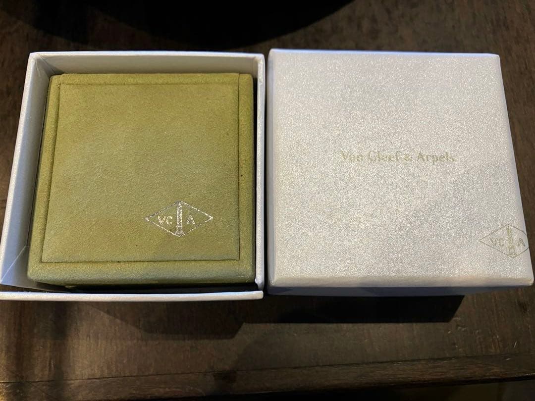 【美品】ヴァンクリーフ&アーペル正規品　オニキス　アルハンブラネックレス