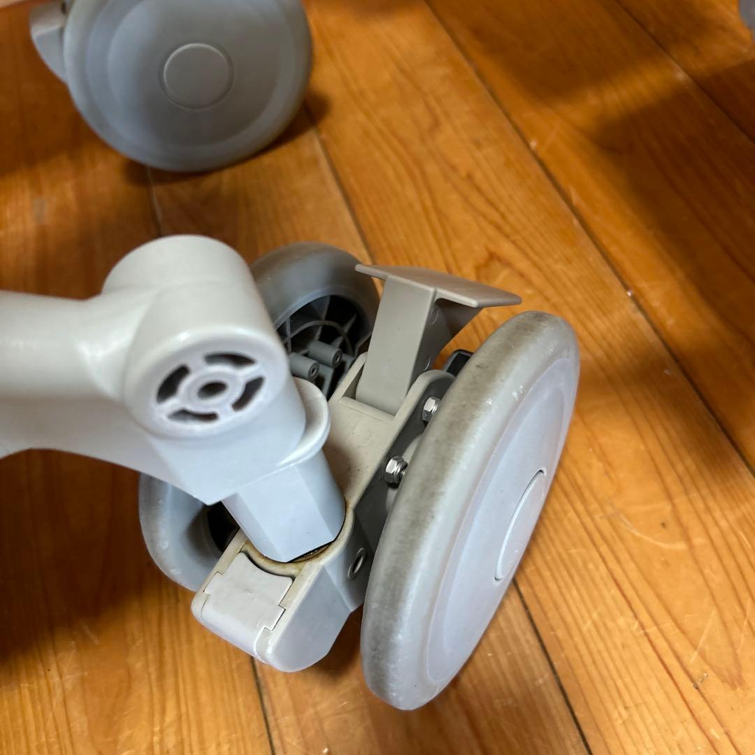 uchie 入浴用車椅子 U字型クッション付き　くるくるチェアD ウチエ