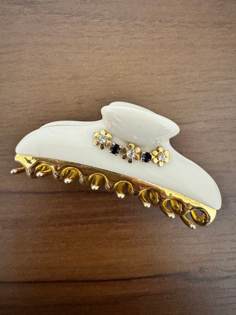 acca ヘアクリップ2個セット オフホワイト