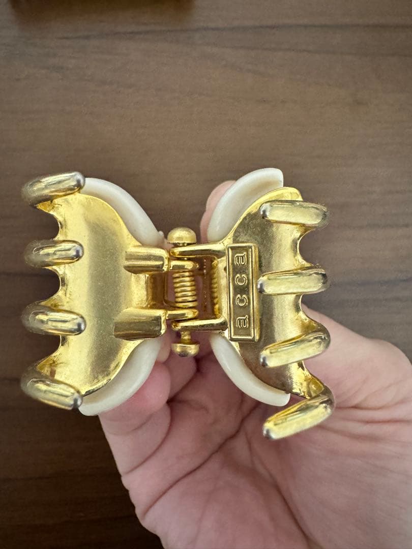 acca ヘアクリップ2個セット オフホワイト