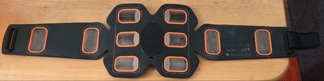 SIXPAD   筋肉トレーニング用 EMSベルト アブズベルト アプリ連携可能