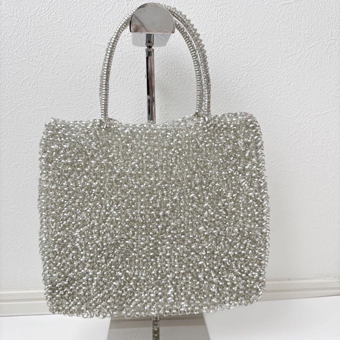 美品　アンテプリマ　スタンダード　スクエア　ミディアム　シルバー　チェーン付き