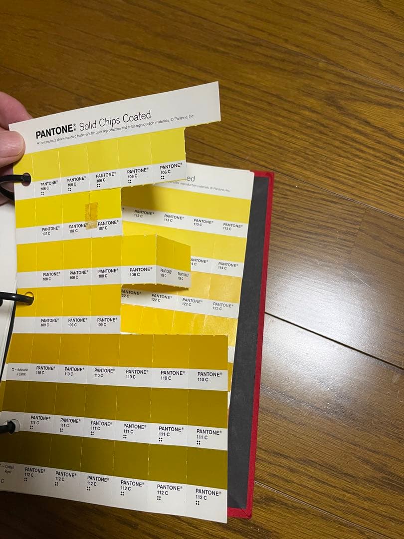 PANTONE ソリッドチップブック コーティング・未コーティング