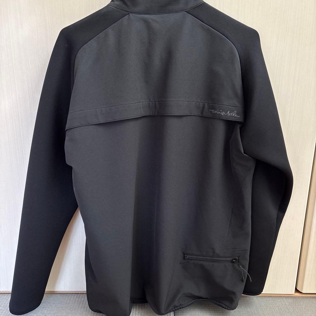 【美品】Travis Mathew m ブラックジャケット メンズウェア　ゴルフ