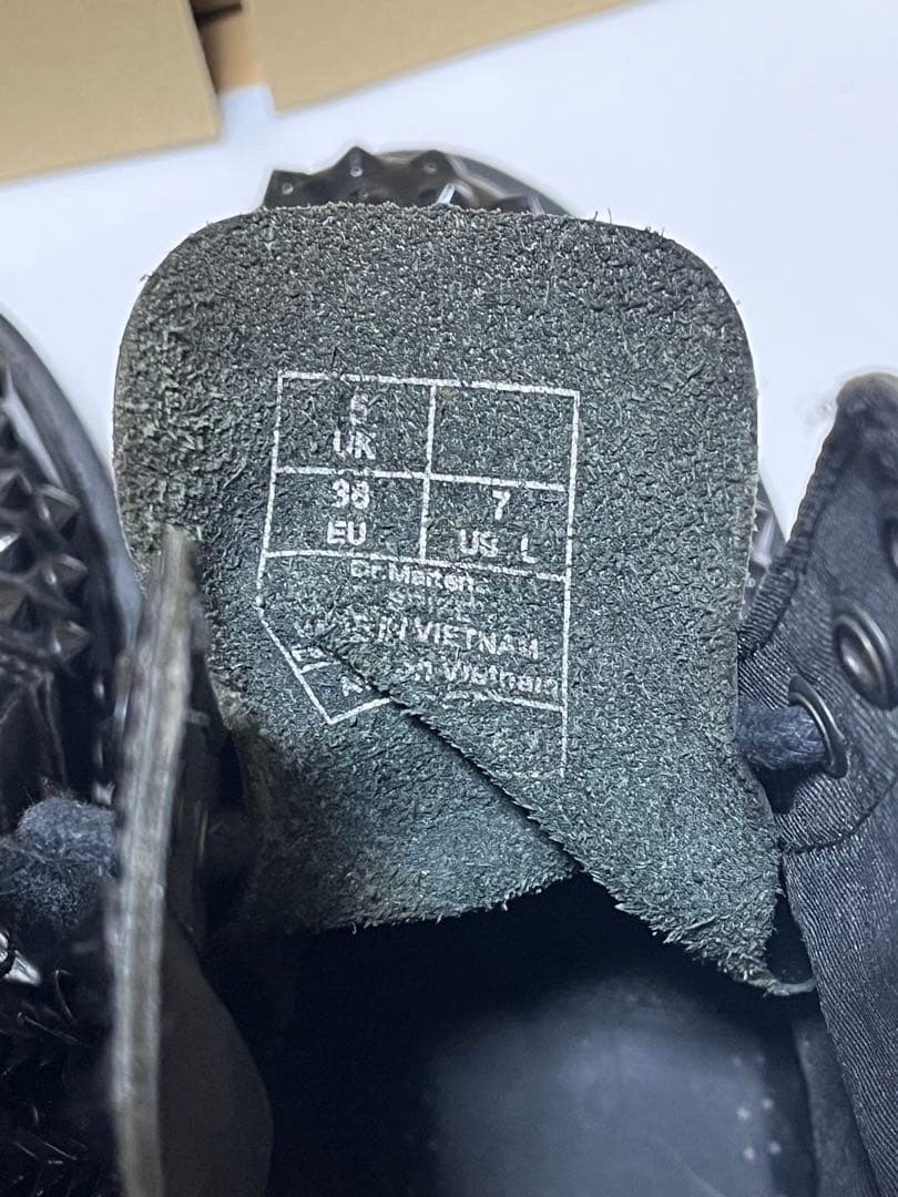 ドクターマーチン 24cm 8ホール スタッズ　Dr.Martens