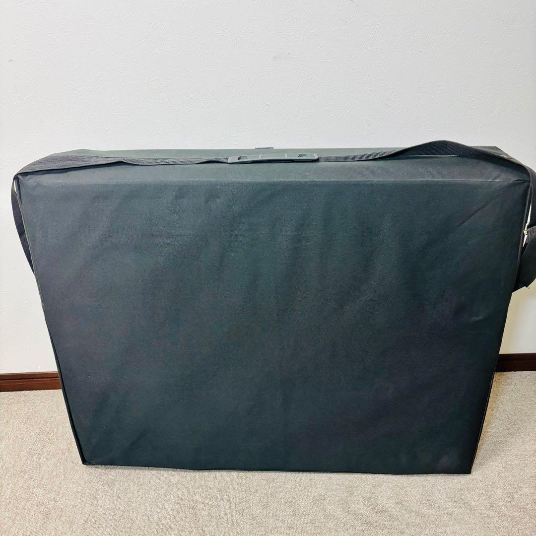 マッサージベッド　エステベッド　マッサージ台　施術ベッド　マスター　MASTER