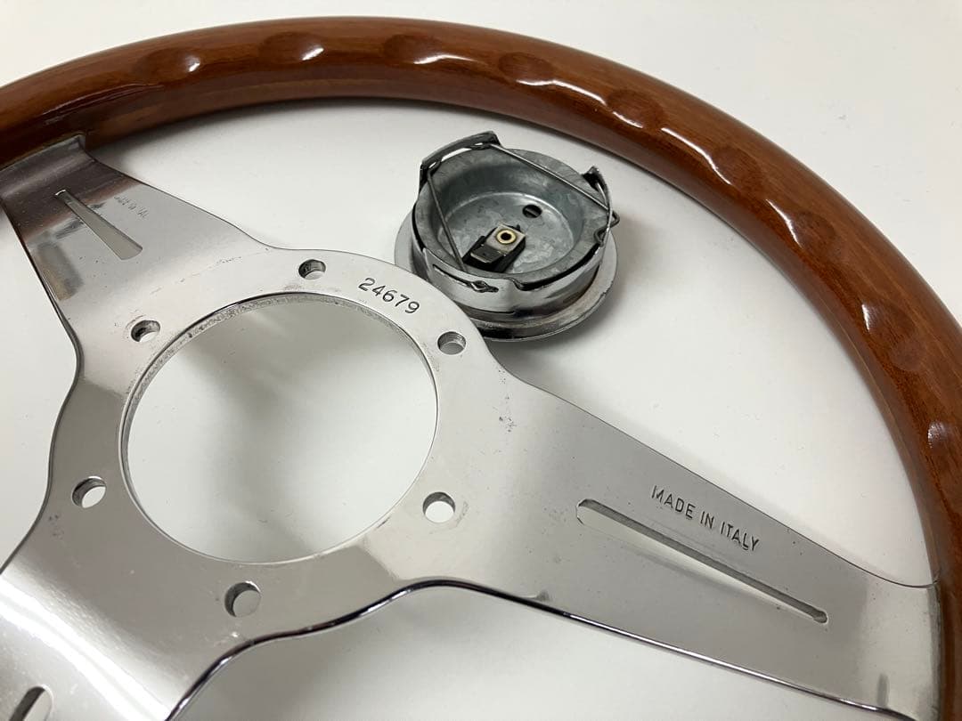 NARDI ナルディ ウッド ステアリング32.5cm /ホーンボタン/MOMO