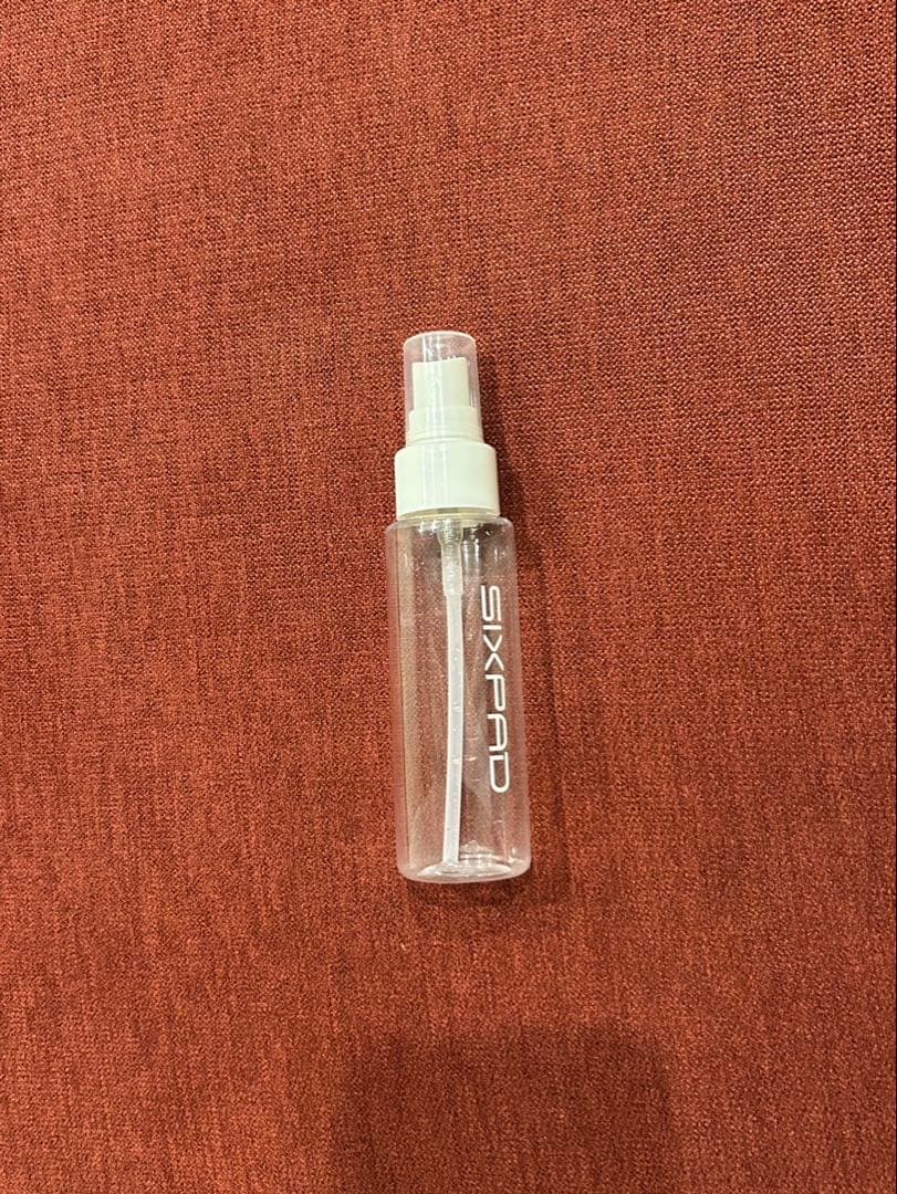 さっちゃんSIXPAD 腹筋ベルト 電気刺激トレーニング