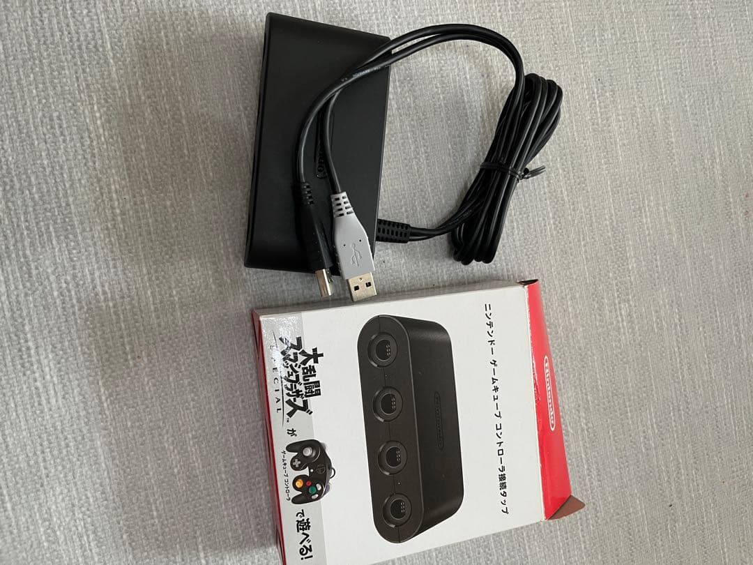 NintendoSwitchニンテンドースイッチ本体　大乱闘スマッシュブラザーズ