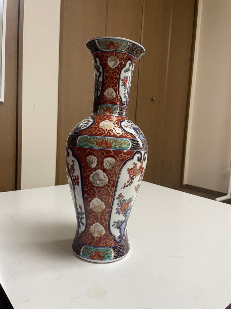 ［早い者勝ち］有田焼　古伊万里風絵付け　花瓶