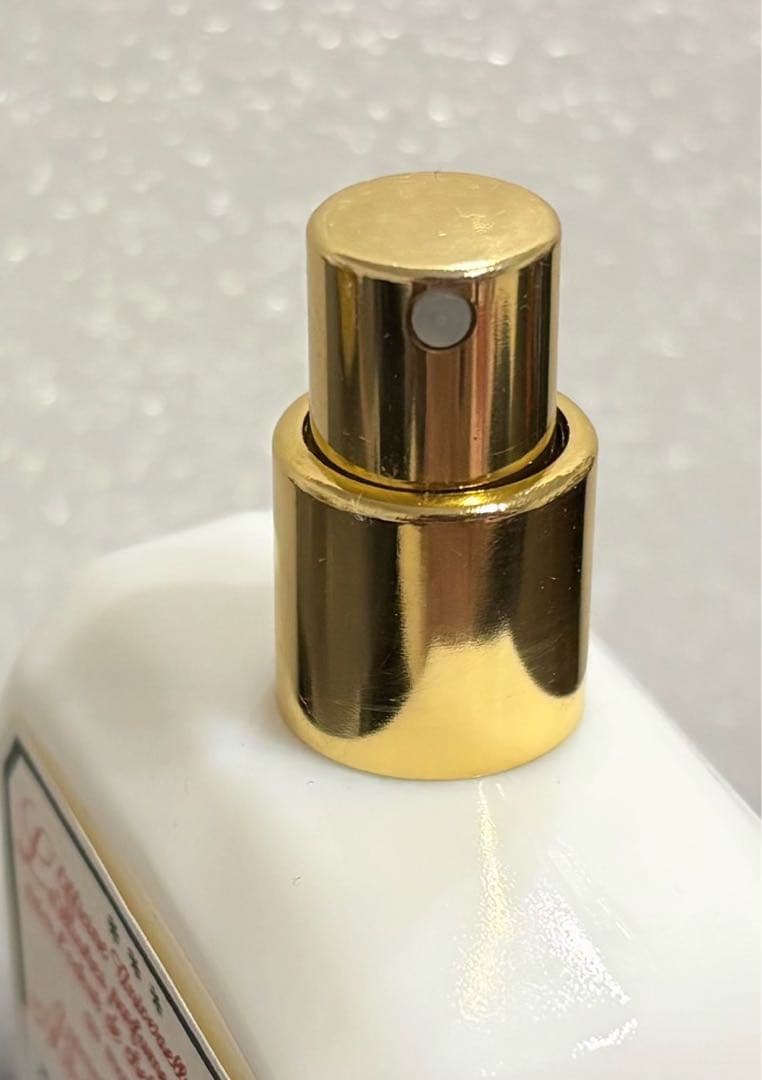 オフィシーヌ・ユニヴェルセル・ビュリー ルーブル美術館 かんぬき 水性香水 廃盤