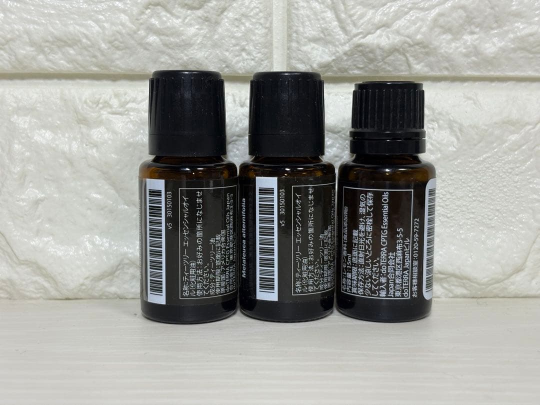 doTERRA ドテラティーツリー15 ml ２本　& Lemonレモン15 m
