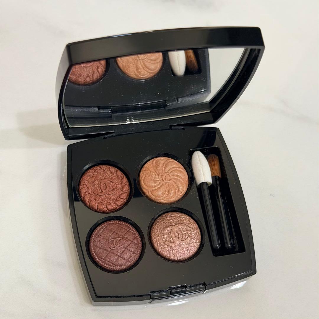 美品 シャネル アイシャドウ 219 ブトン クチュール