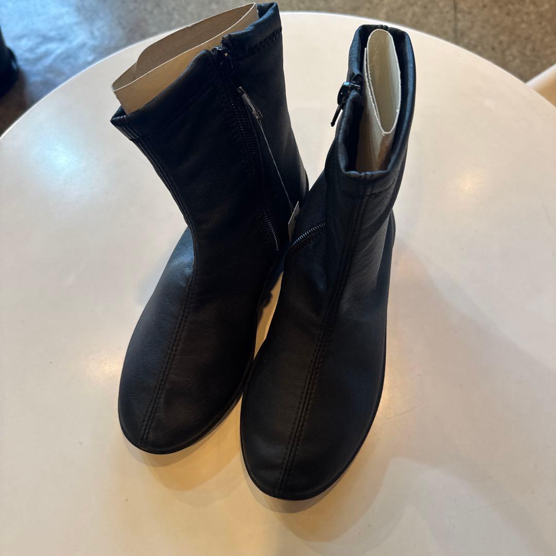 アルコペディコ ショートブーツ 黒 36（23.5）定価15,180