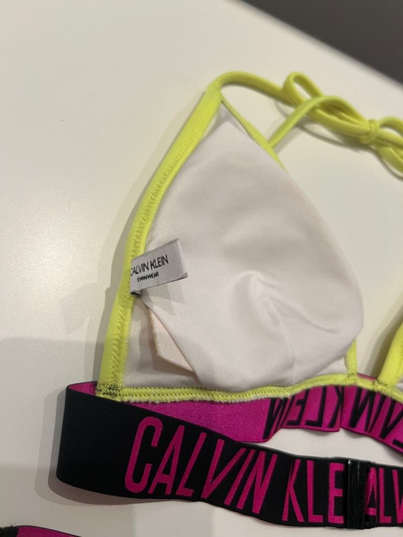 【レア】カルバンクライン ビキニ　水着