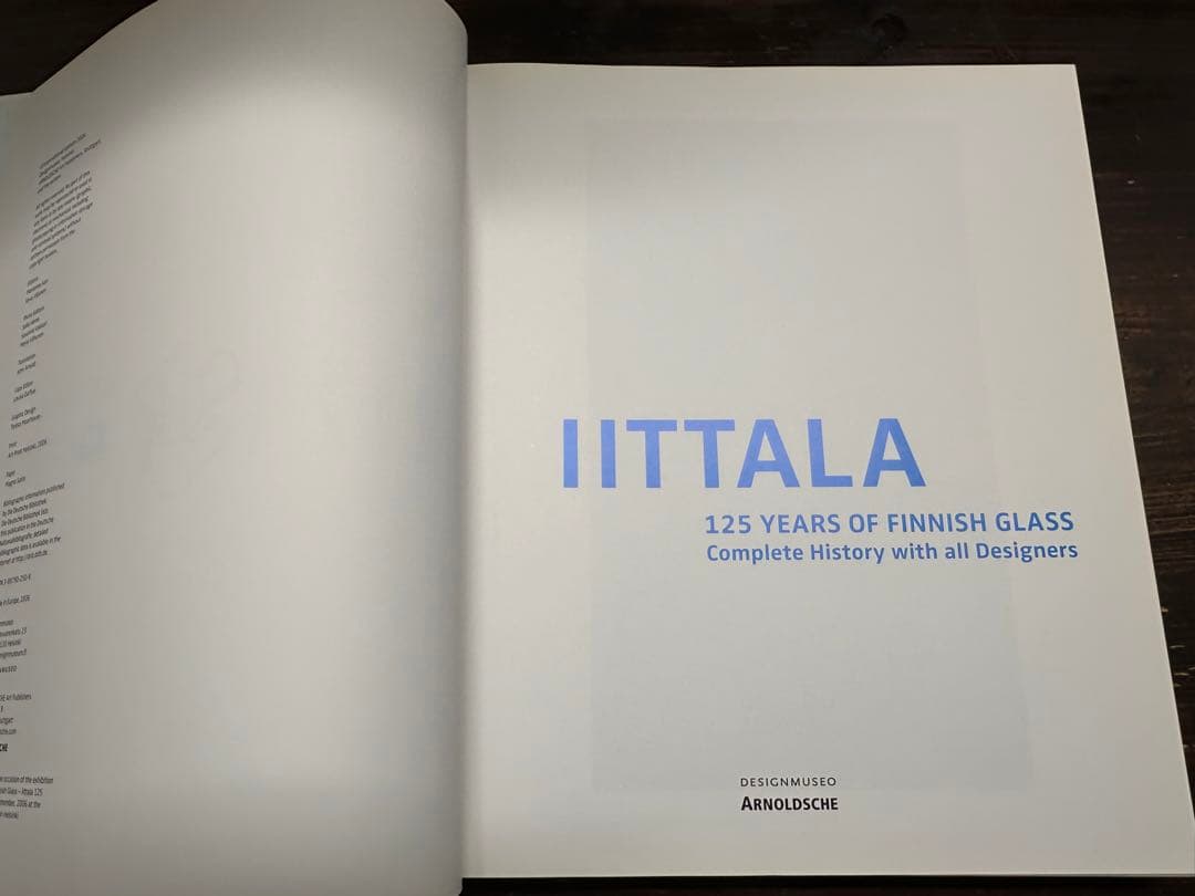  イッタラ　本　解説書　カタログ　北欧