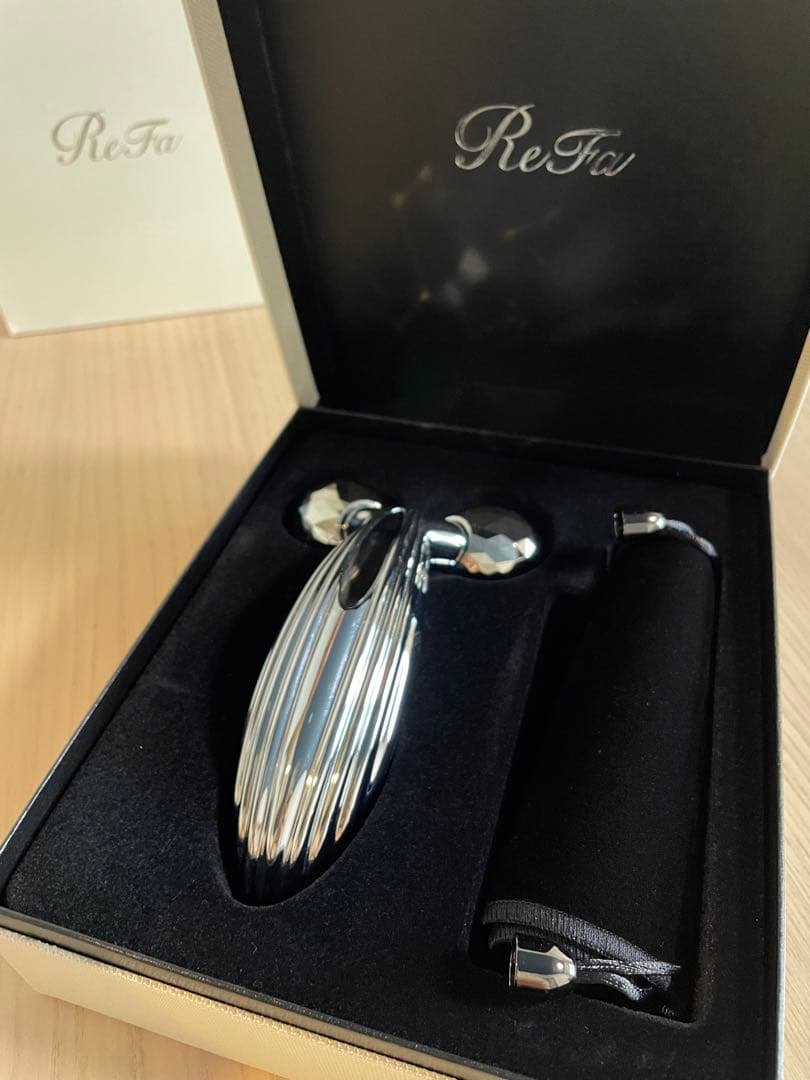 WASABI⭐︎様 限定⚠️リファ　ReFa PC2019BSILVER