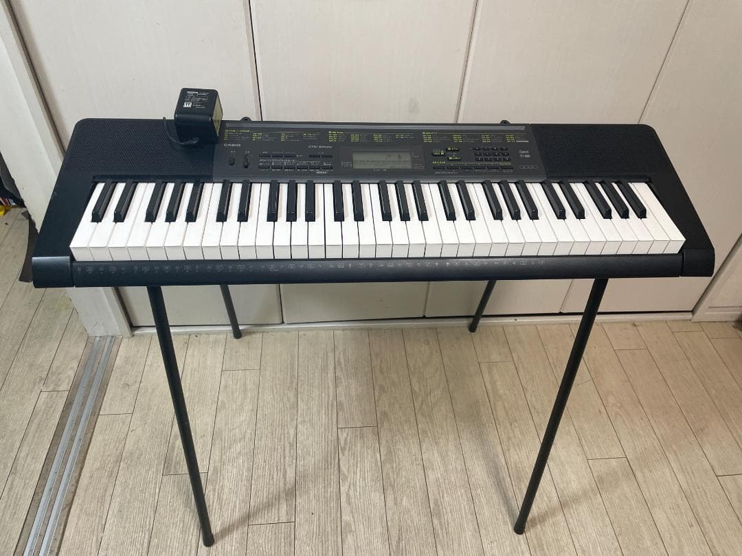 CASIO CTK-2200 電子ピアノ 電子キーボード 61鍵 専用スタンド付