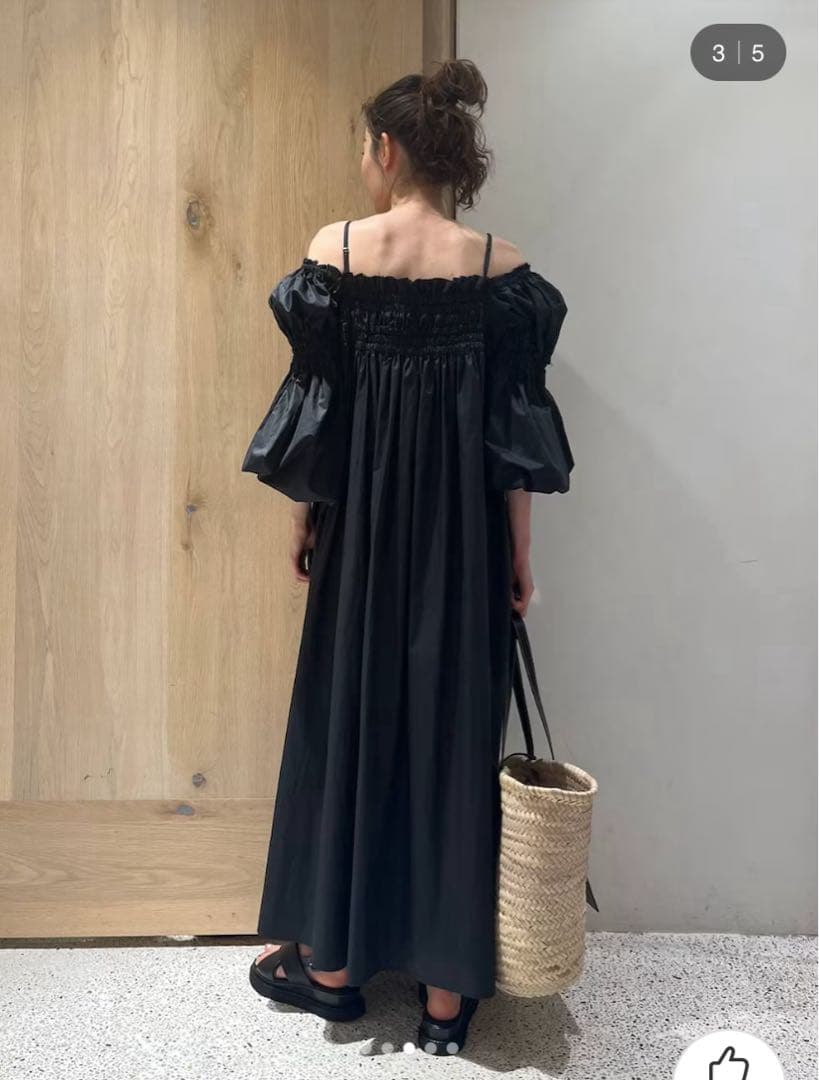 カレンソロジー 2way ギャザーワンピース　ブラック　フレアー　オフショルダー