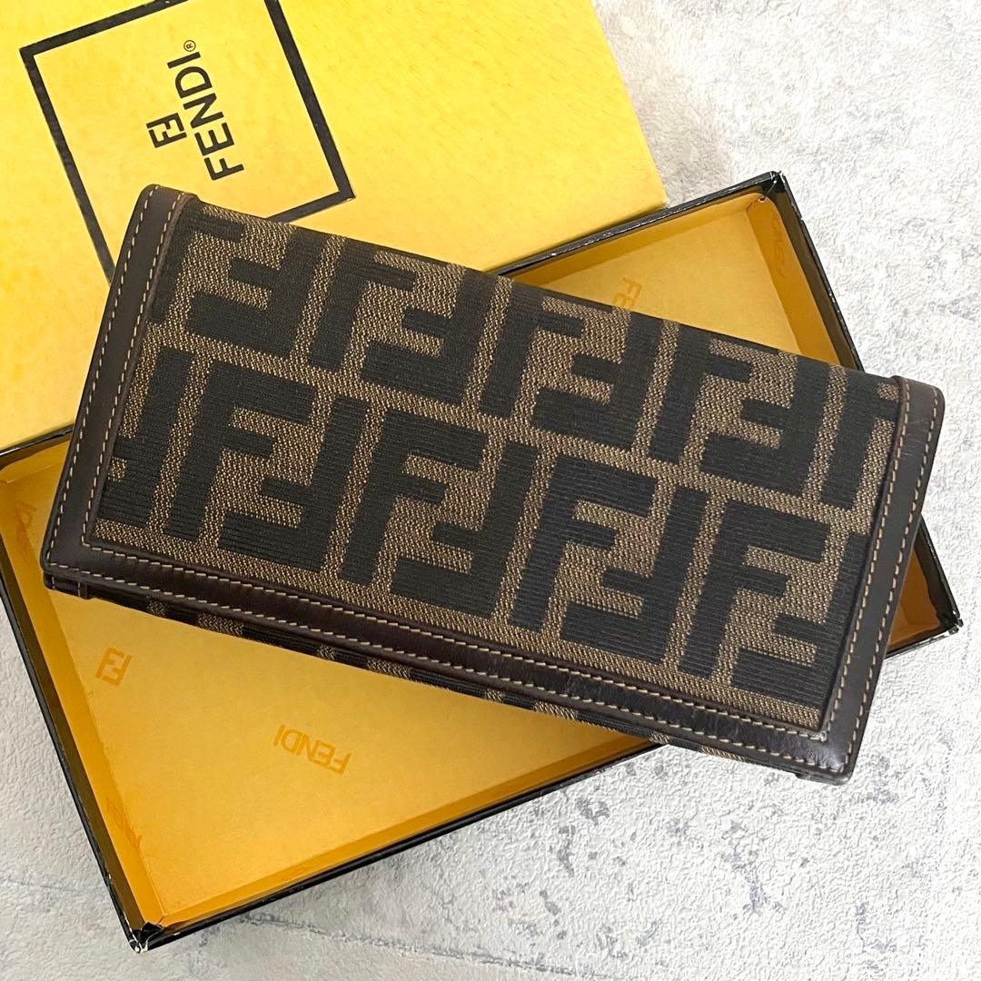 美品✨FENDI 長財布 ズッカ キャンバス ロゴ FF レザー ブラウン