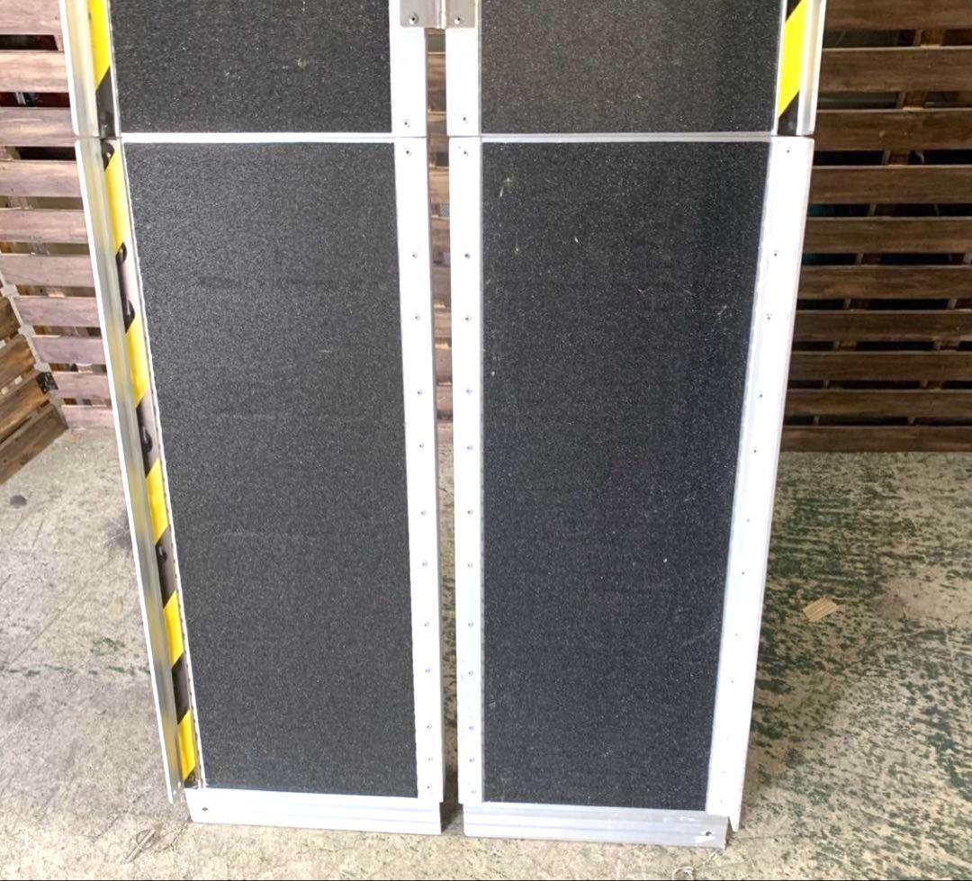 希少❗️4つに折りたためる❗️スロープ アルミ製✨バイク、自転車、車椅子⭐️