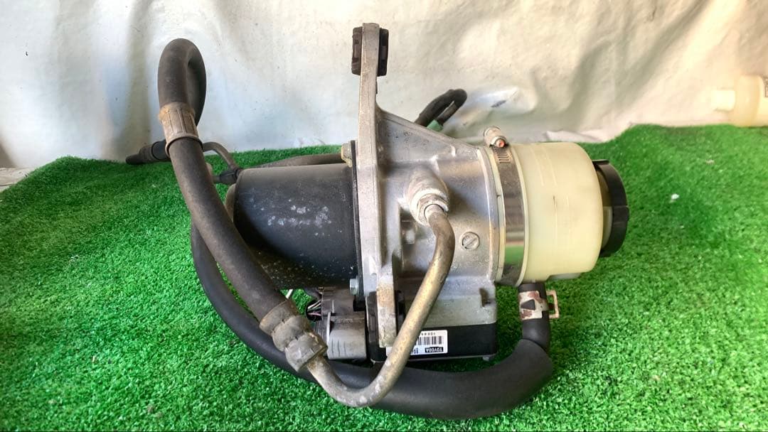 送料無料 MR-S　MRS　ZZW30　後期　純正　パワーステアリング　ポンプ