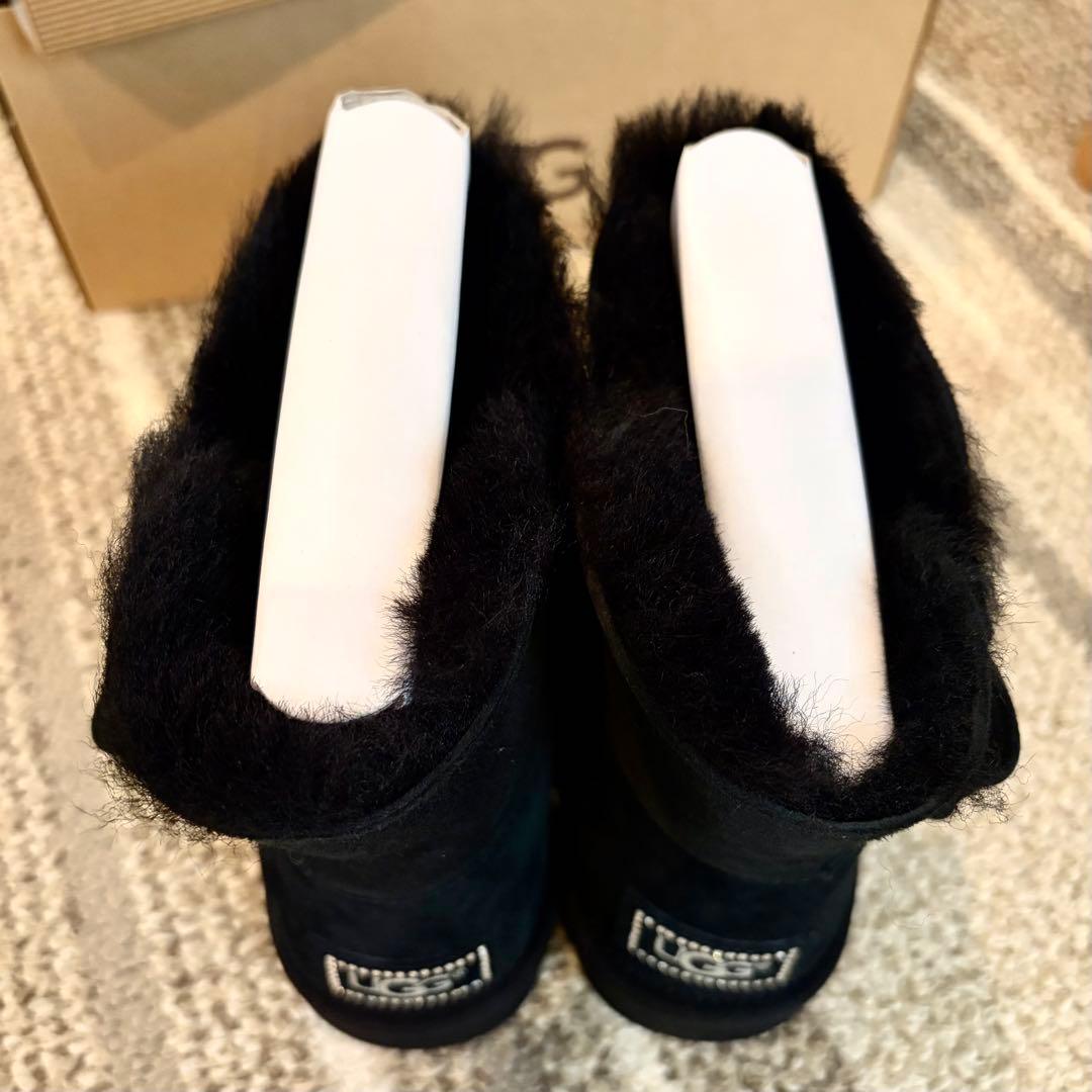 UGG australia リボン ムートン ショートブーツ 黒 24cm