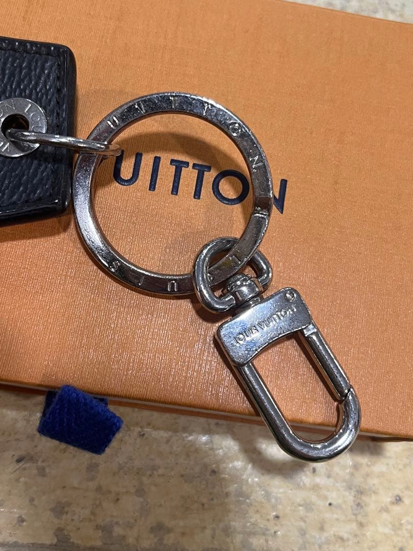 ルイヴィトン　キーホルダー　キーリング