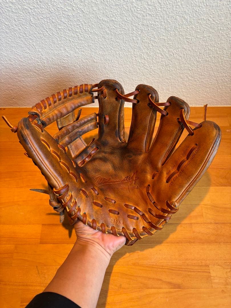 Wilson 硬式 内野手用グローブ レース交換済み 型良好