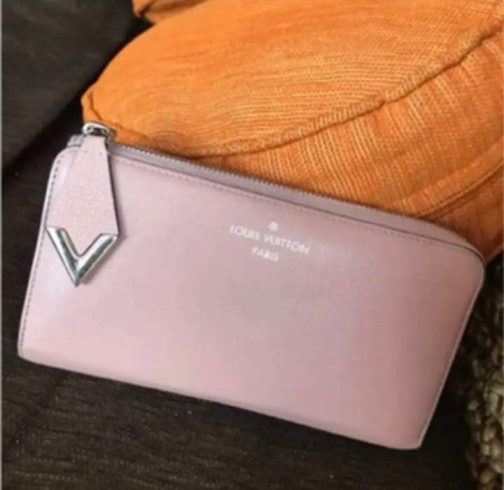 LOUIS VUITTON (ルイ・ヴィトン) ポルトフォイユ・コメット