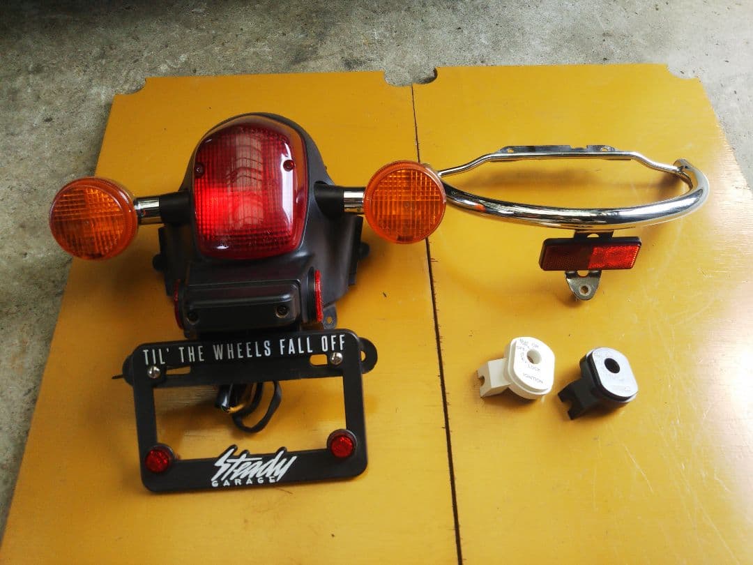 メトロポリタン テールランプ 中古 スクーピー