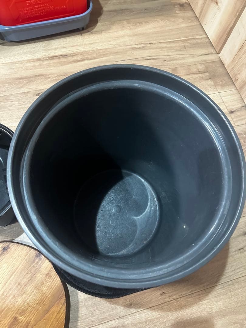 YETI ロードアウトバケツ(チャコール)フタベルト 小物入れ フルセット