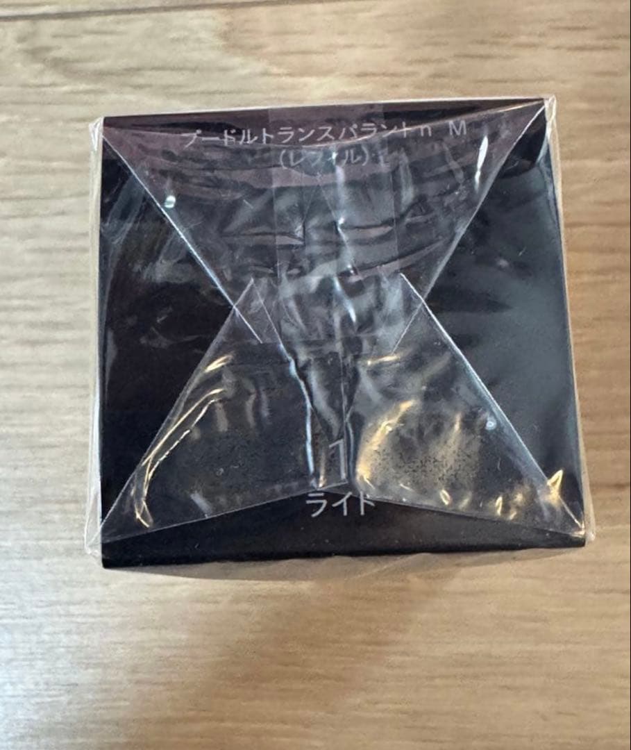 クレドポーボーテ　プードルトランスパラントn　Ｍ　1ライト　レフィル