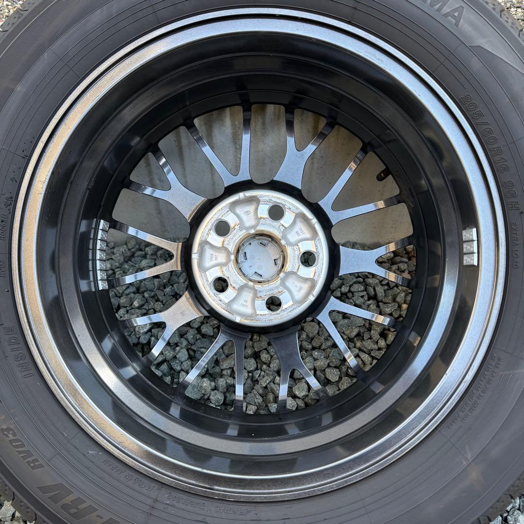 トヨタ　80系　ノア・ヴォクシー ハイブリッド純正BBSホイール