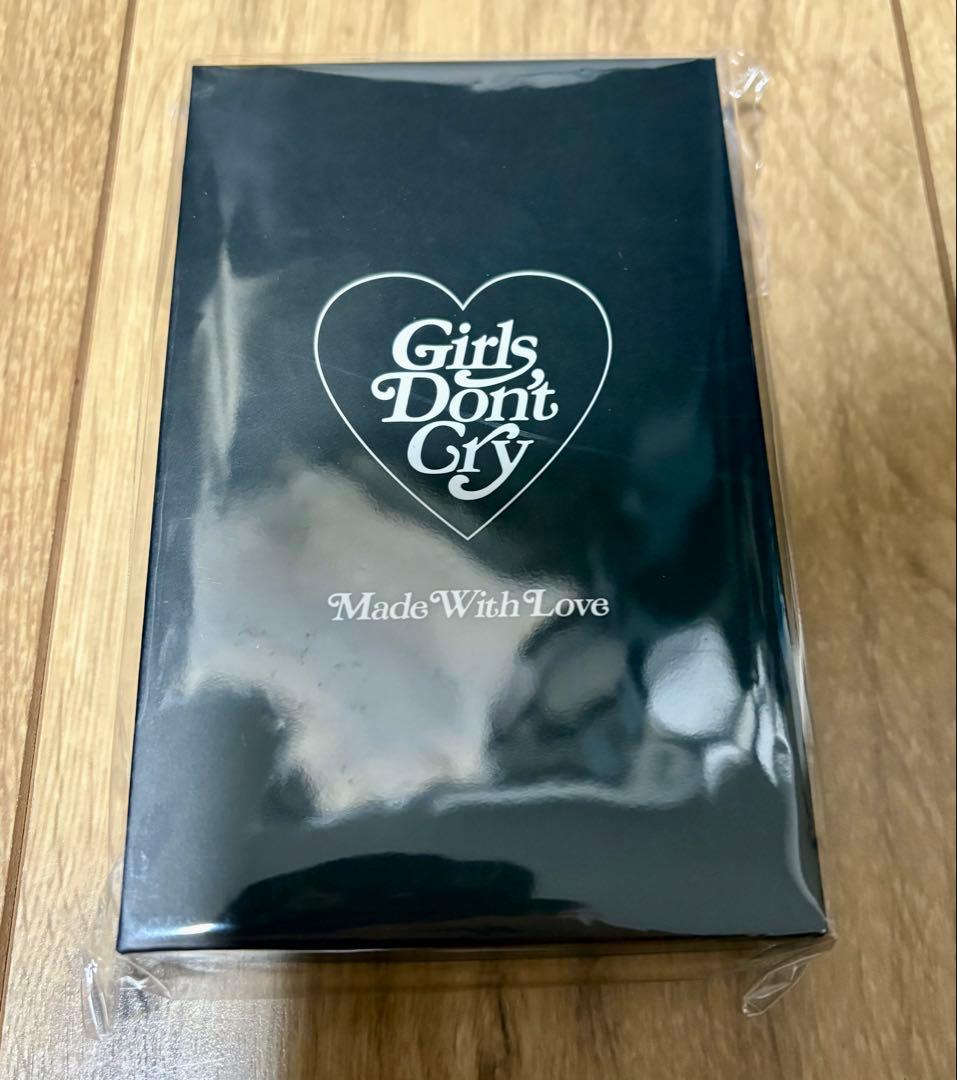 2/1まで限定値下します‼️ GIRLS DON'T CRY KEYRING 新品