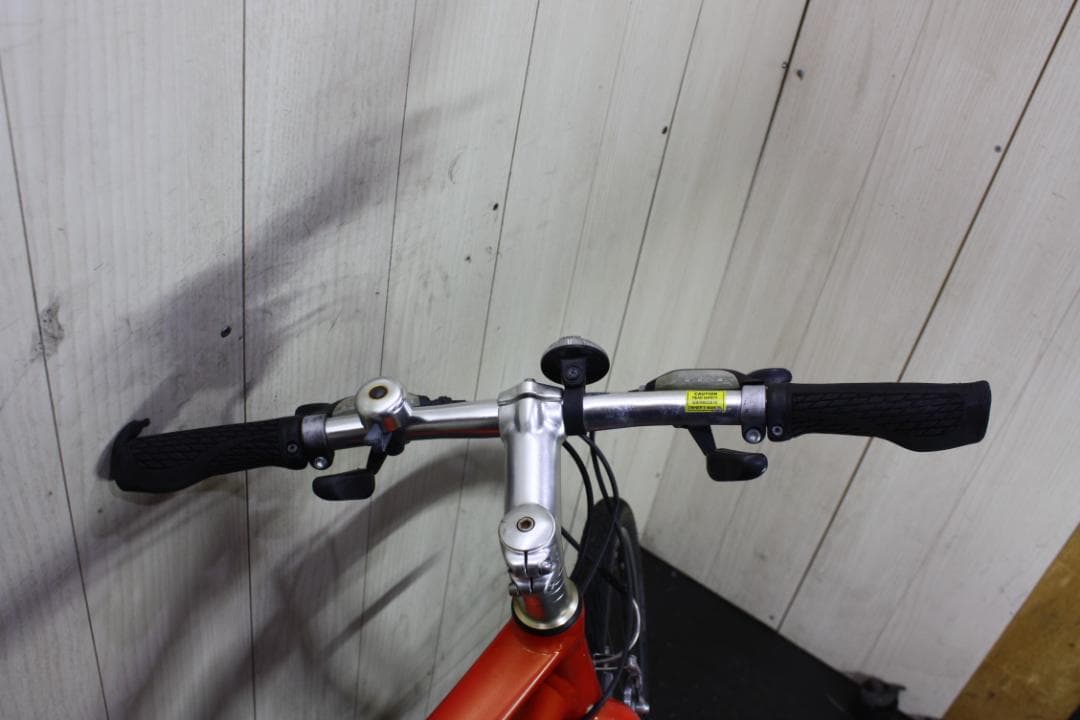 GIANT ESCAPE R3 700C 24速 470mm オレンジ色 クロス