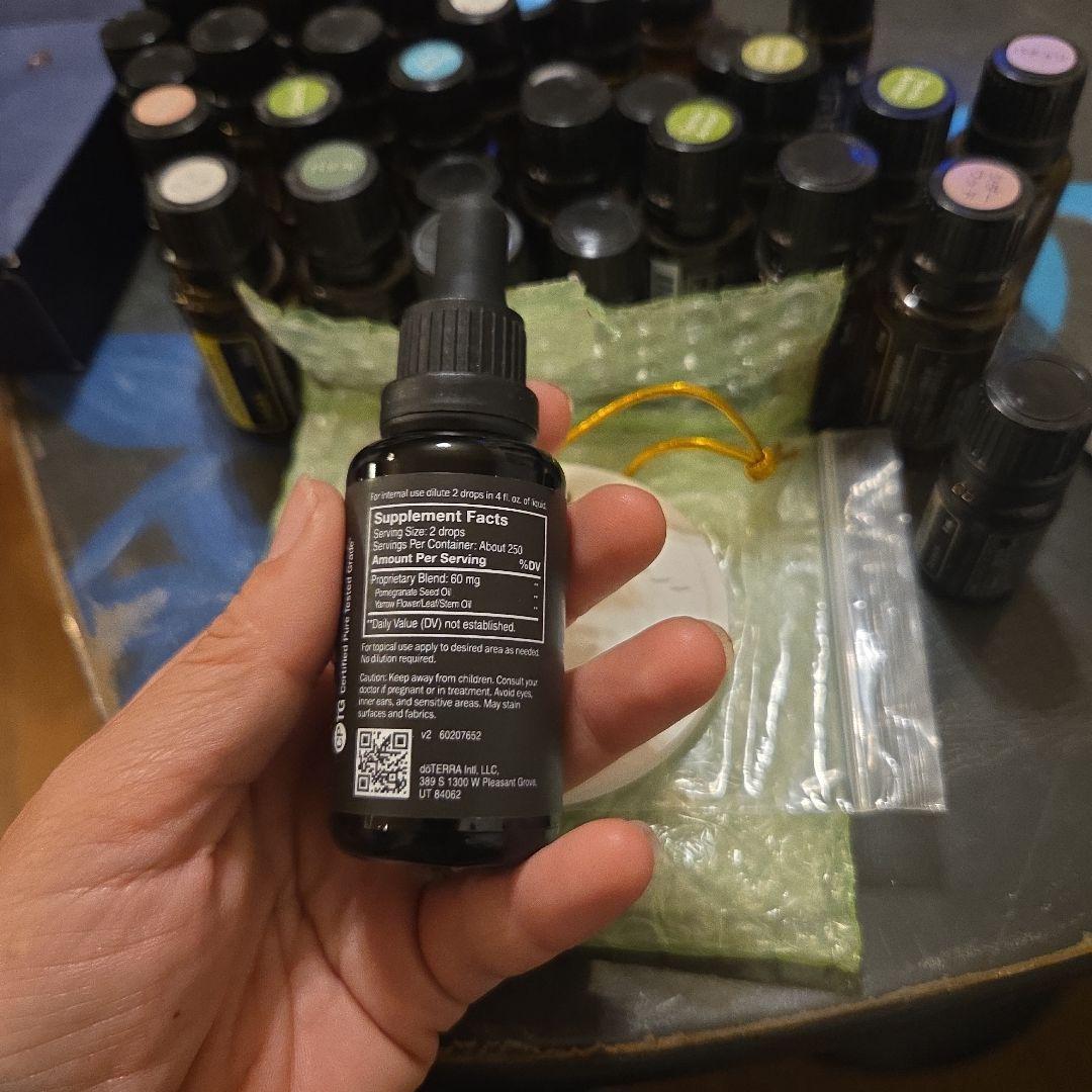 新品未使用 ドテラ ヤローポムdoTERRA 30ml