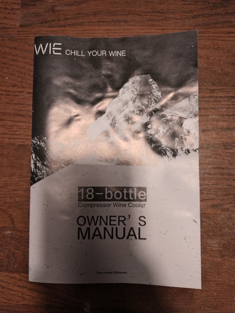 WIE　ワインセラー　１８本収納